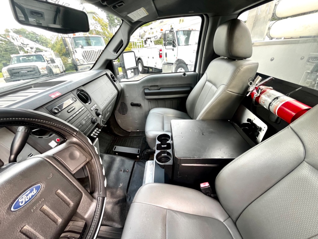 2012 Ford F-450 - $21,500