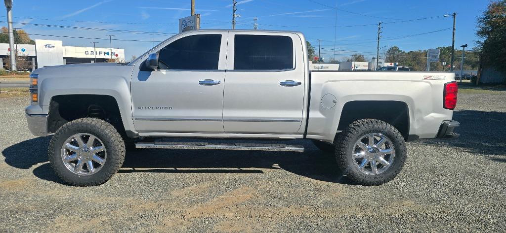 2015 Chevrolet Silverado 1500 LTZ Z71 photo