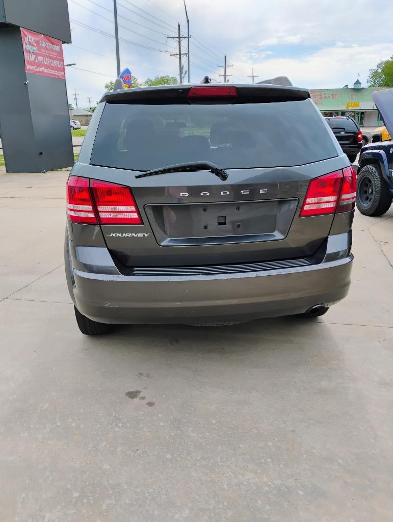 2018 Dodge Journey SE photo