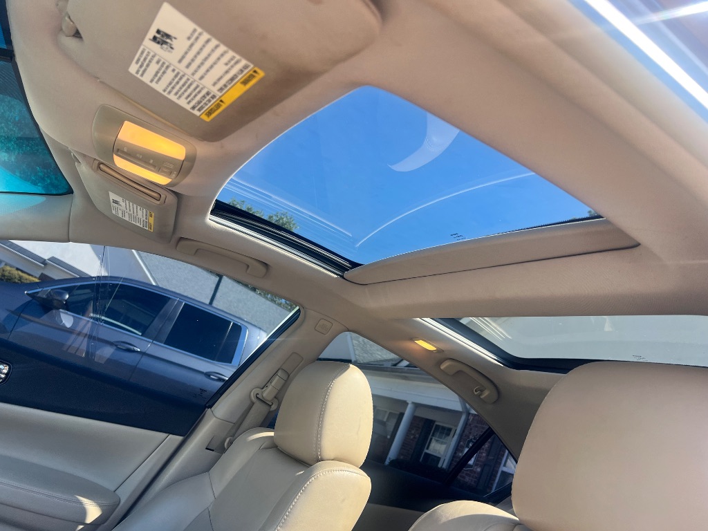 2013 Nissan Maxima - $7,999