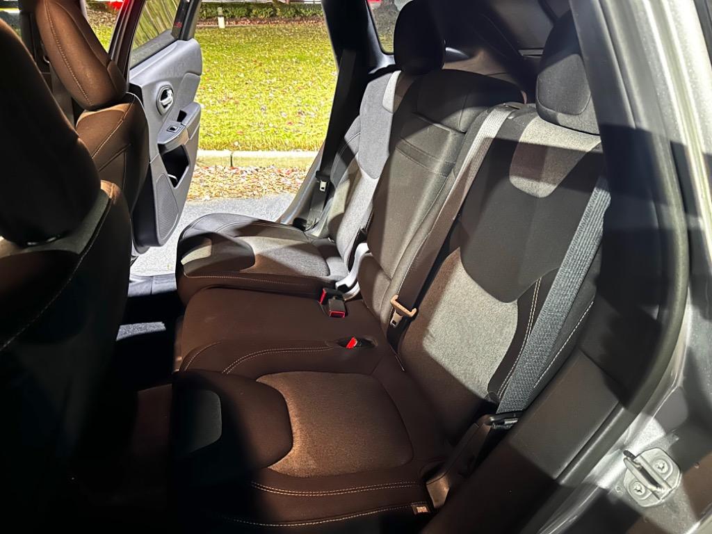 2016 Jeep Cherokee - $9,000