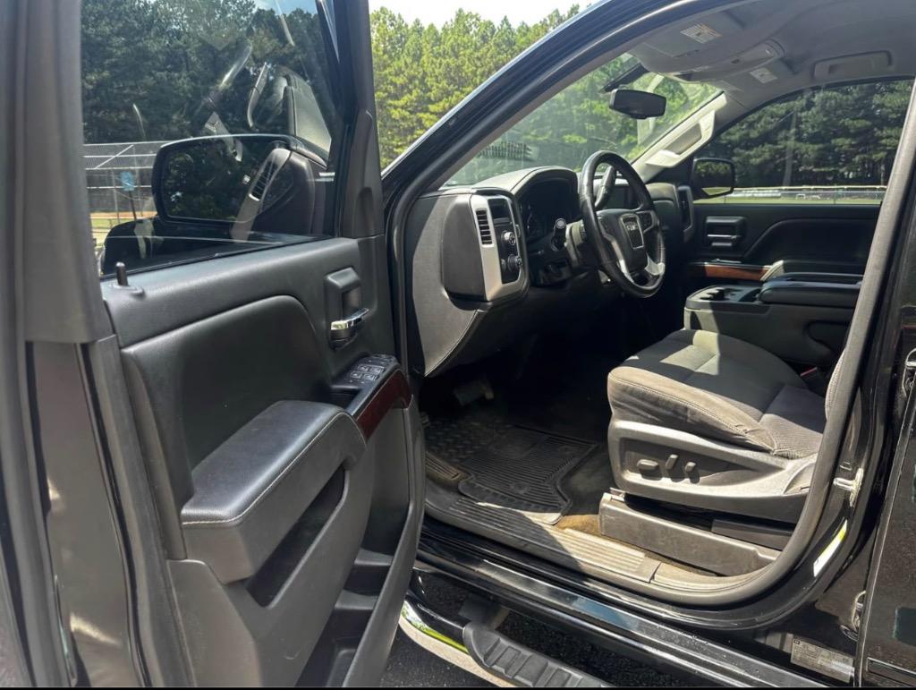 2015 GMC Sierra 1500 SLE photo
