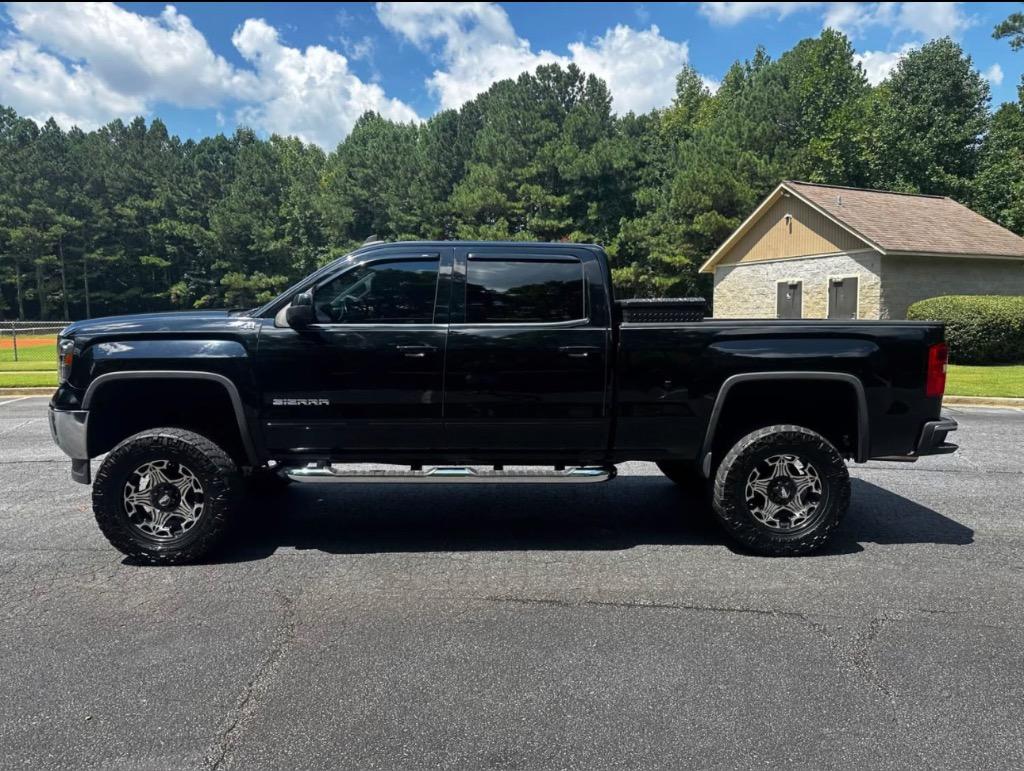 2015 GMC Sierra 1500 SLE photo