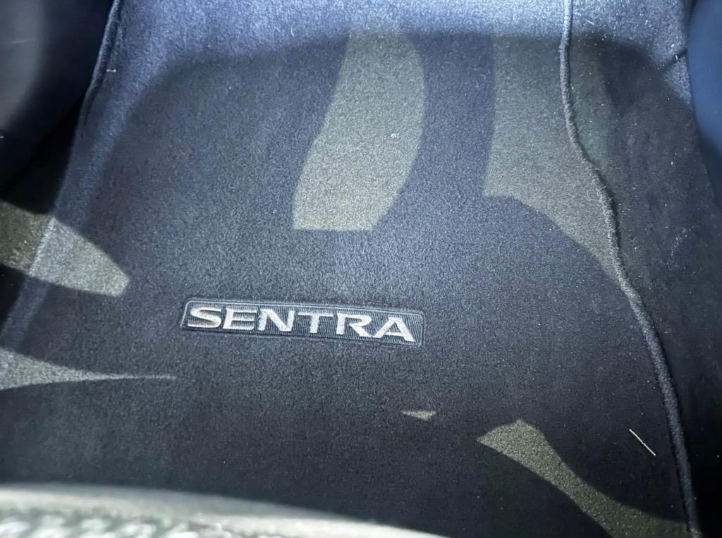 2015 Nissan Sentra SR photo