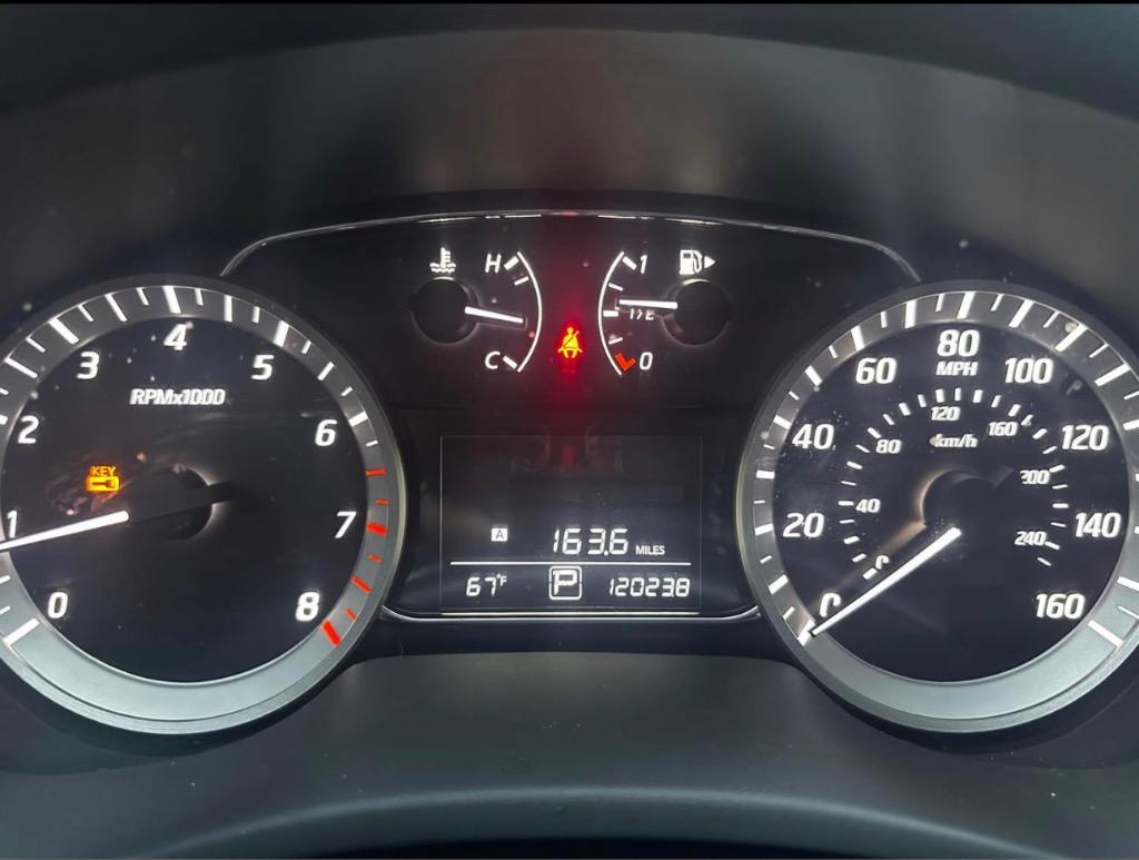 2015 Nissan Sentra - $6,000