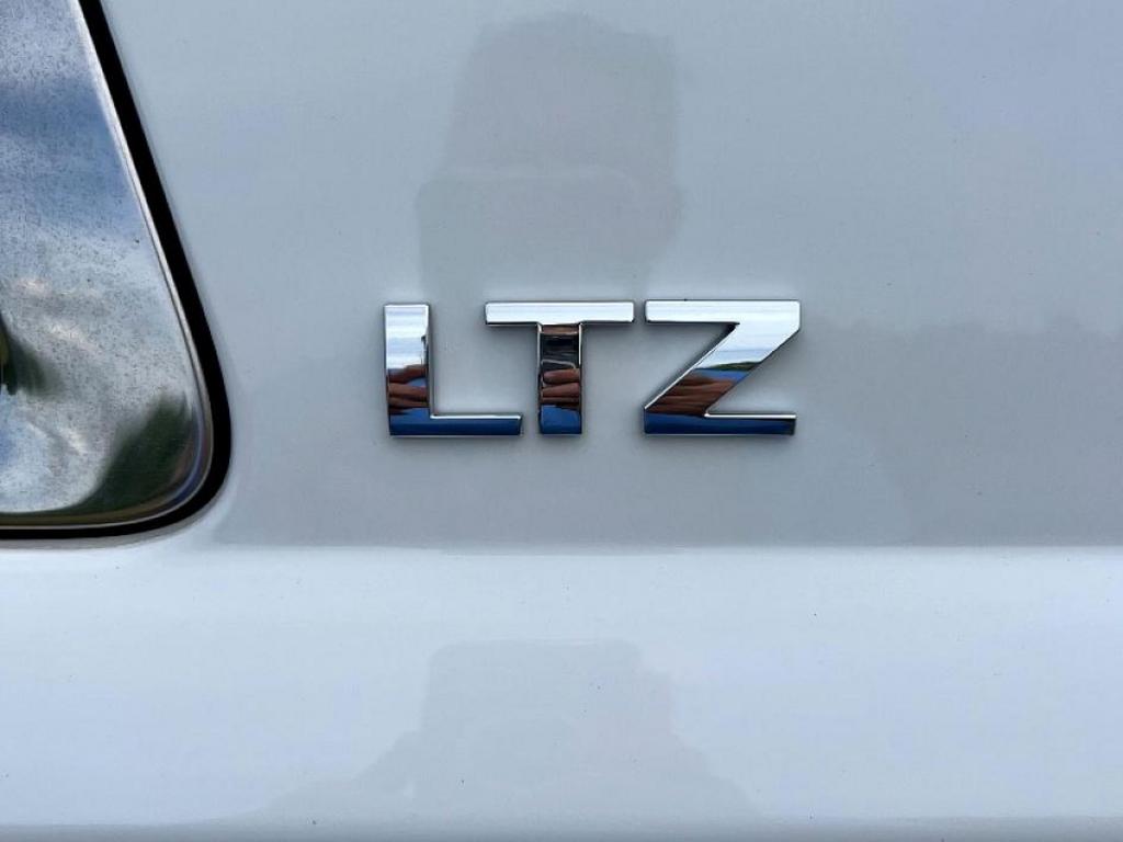 2015 Chevrolet Tahoe LTZ photo