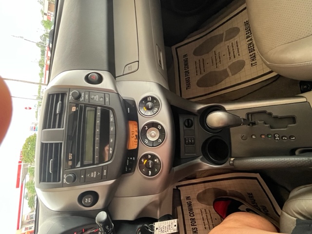 2008 Toyota RAV4 Limited photo