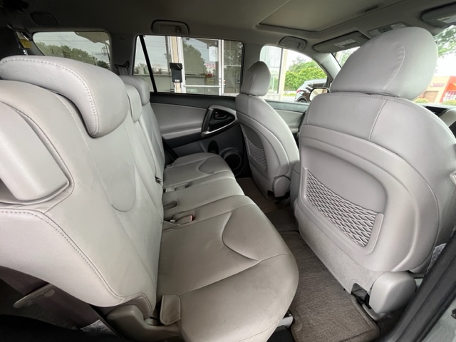 2008 Toyota RAV4 Limited photo