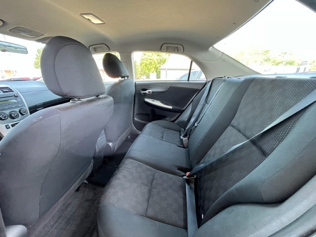 2010 Toyota Corolla photo