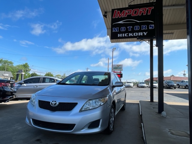 2009 Toyota Corolla LE photo