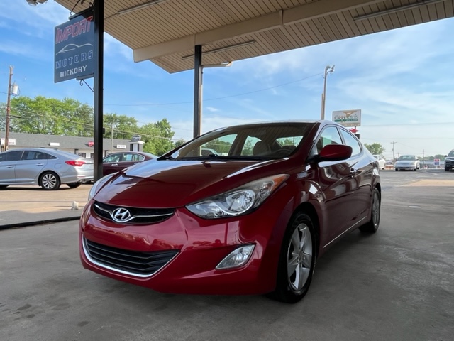 2012 Hyundai Elantra GLS photo