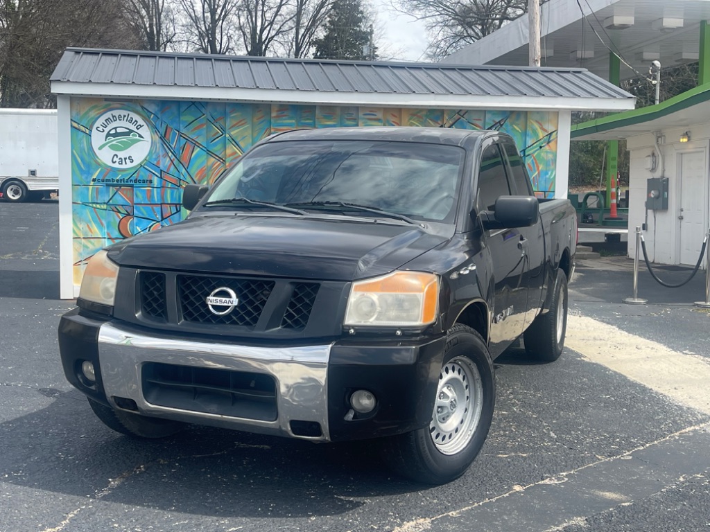 2010 Nissan Titan SE photo