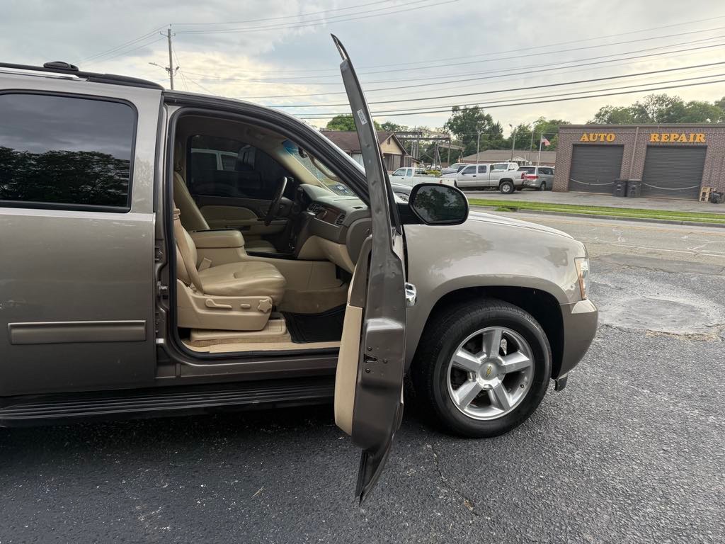 2014 Chevrolet Tahoe LT photo