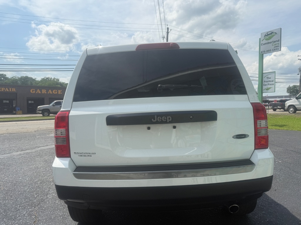 2016 Jeep Patriot Sport photo
