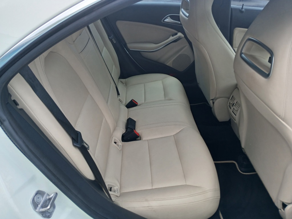 2018 Mercedes-Benz cla CLA250 photo