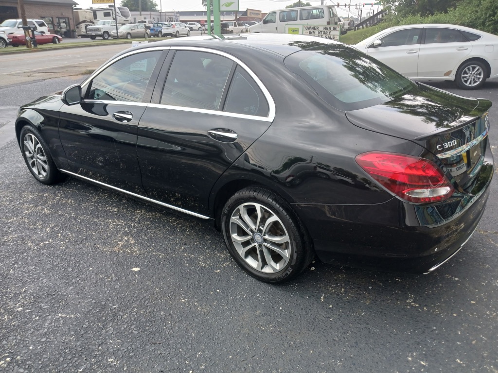 2016 Mercedes-Benz C-Class - $10,999