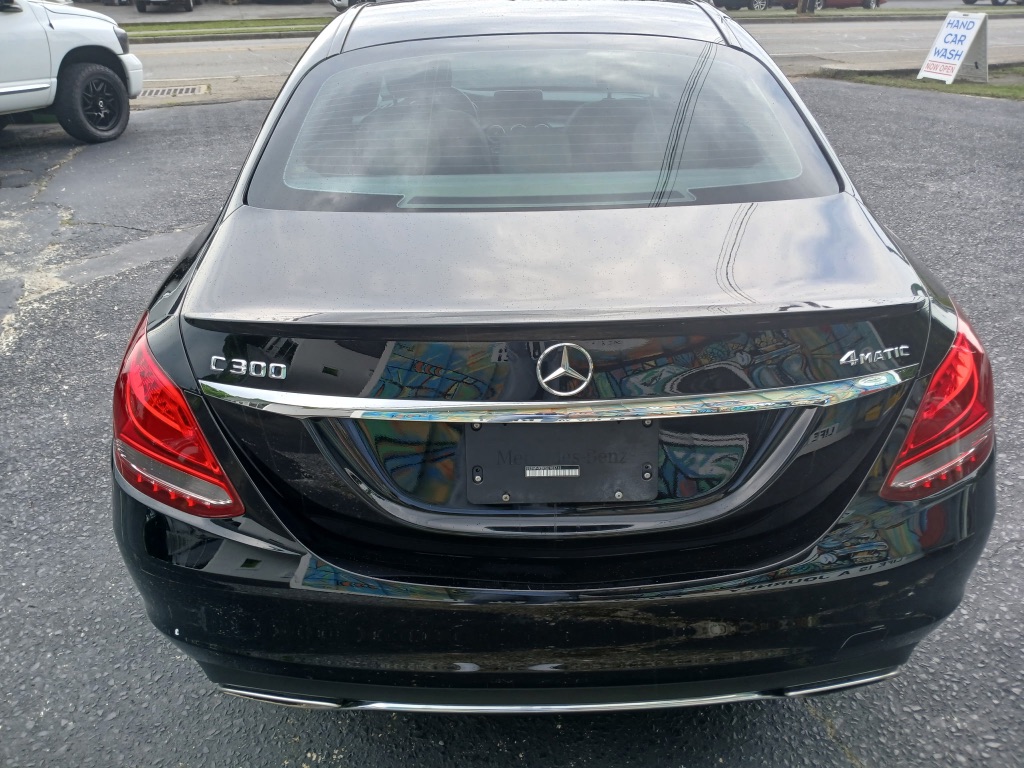 2016 Mercedes-Benz C-Class - $10,999