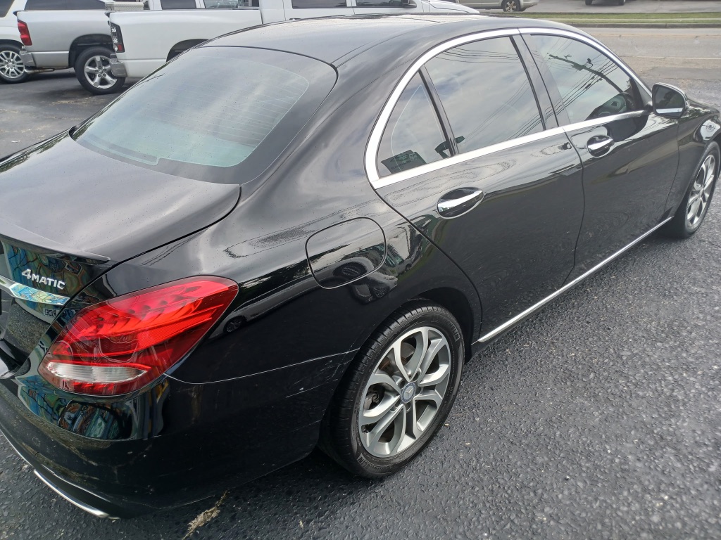 2016 Mercedes-Benz C-Class - $10,999