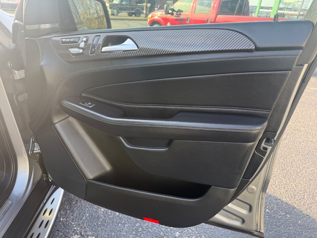 2016 Mercedes-Benz GLE - $15,999