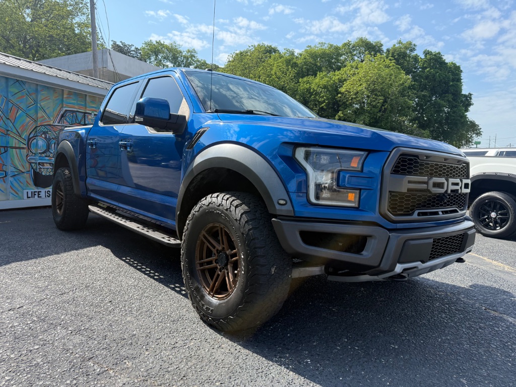 2018 Ford F-150 - $29,999