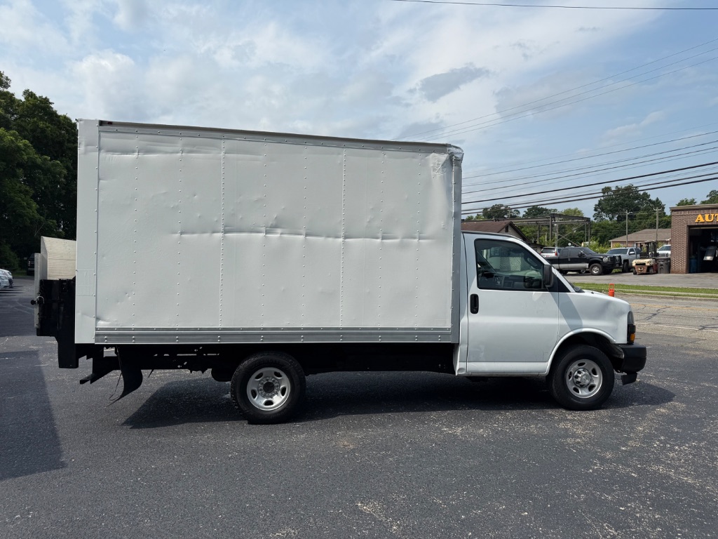 2020 Chevrolet Commercial Vans - $14,999