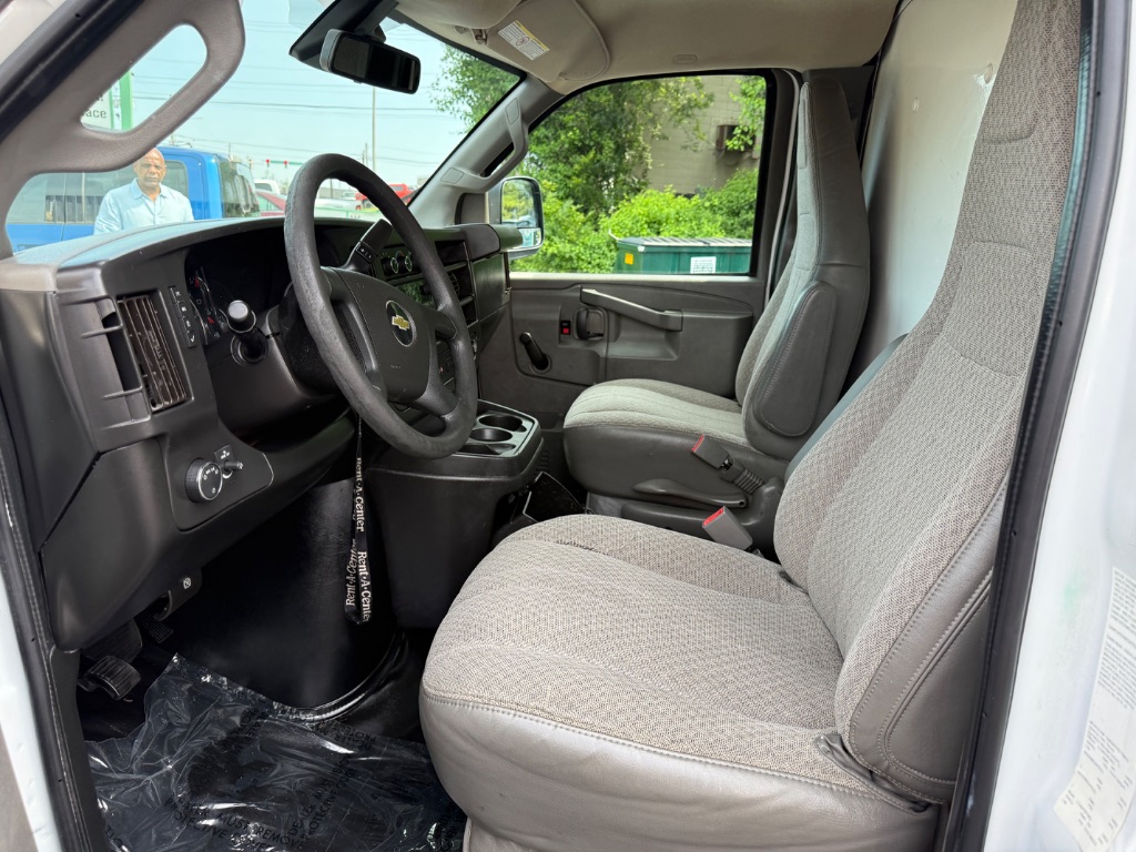 2020 Chevrolet Commercial Vans - $14,999