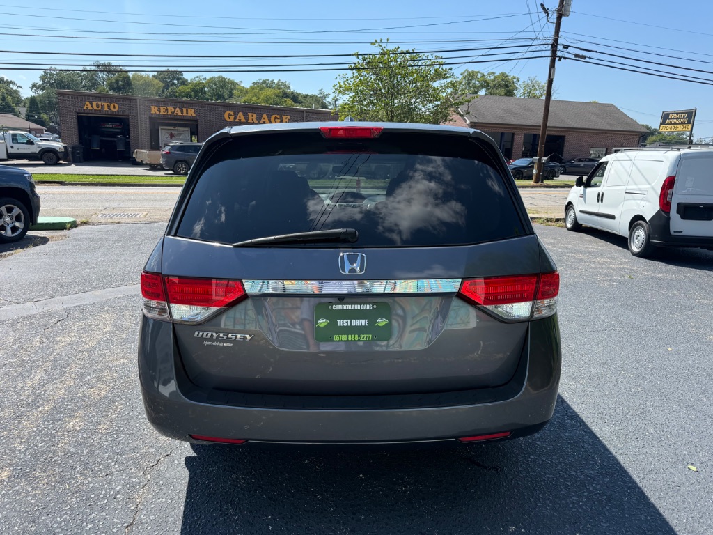 2016 Honda Odyssey - $11,999