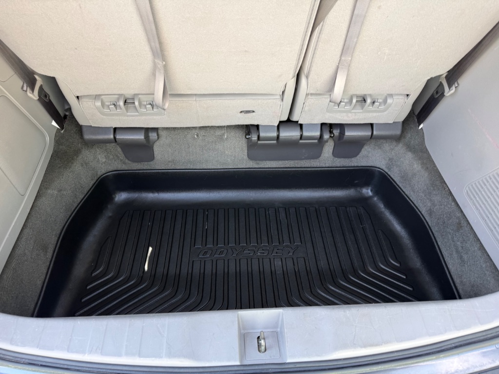 2016 Honda Odyssey - $11,999