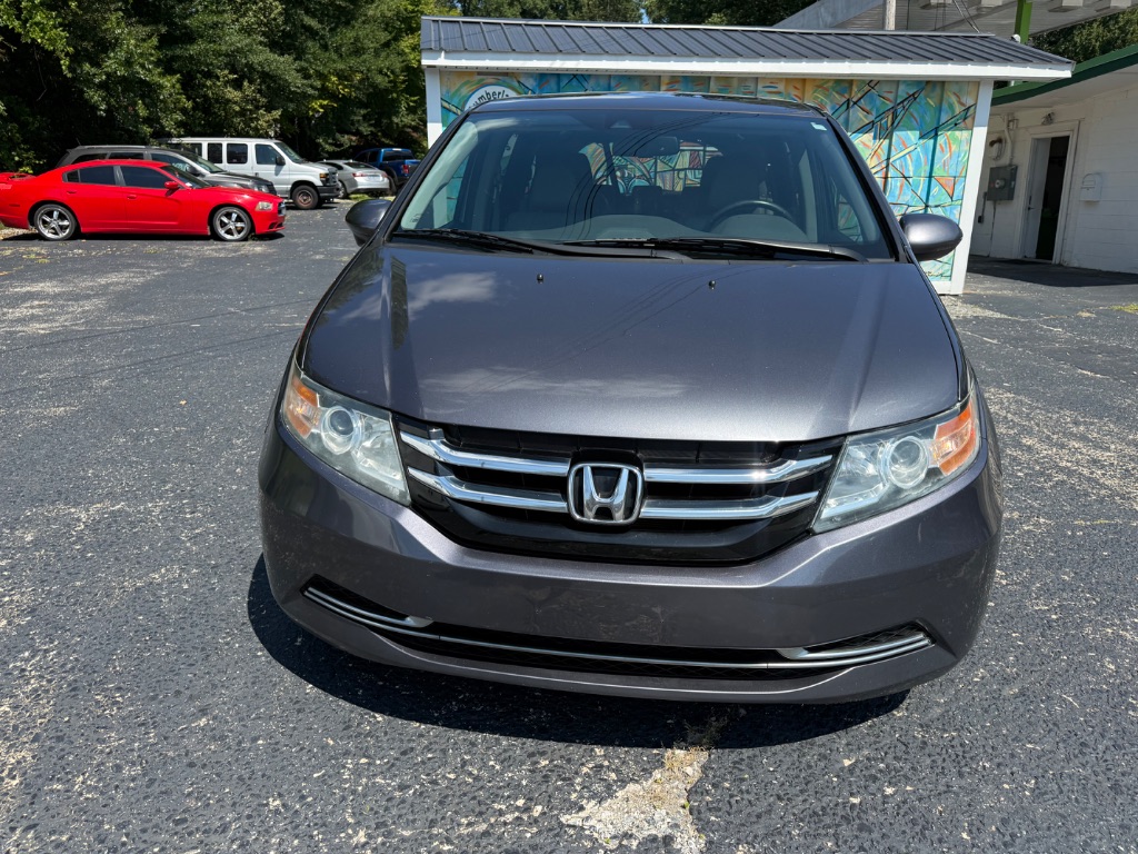 2016 Honda Odyssey - $11,999