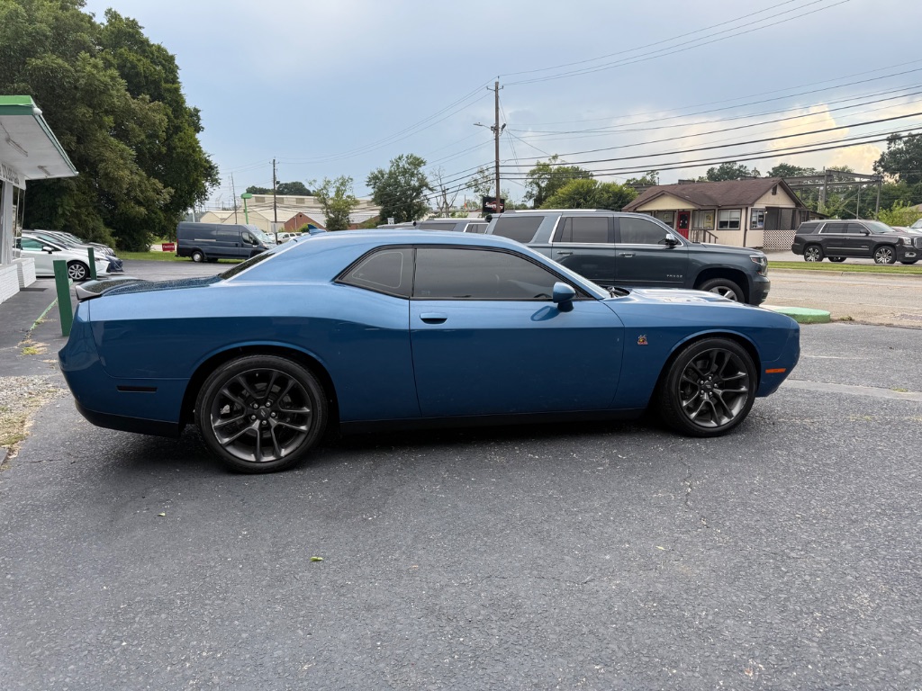 2020 Dodge Challenger - $27,999