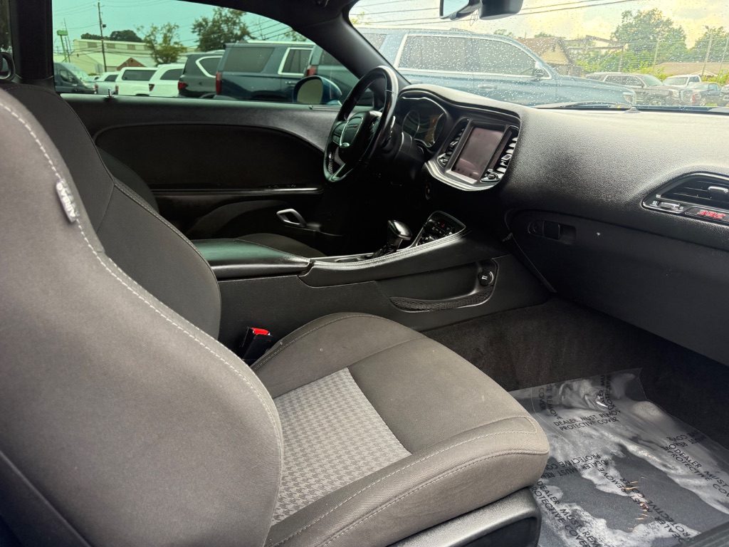 2020 Dodge Challenger - $27,999