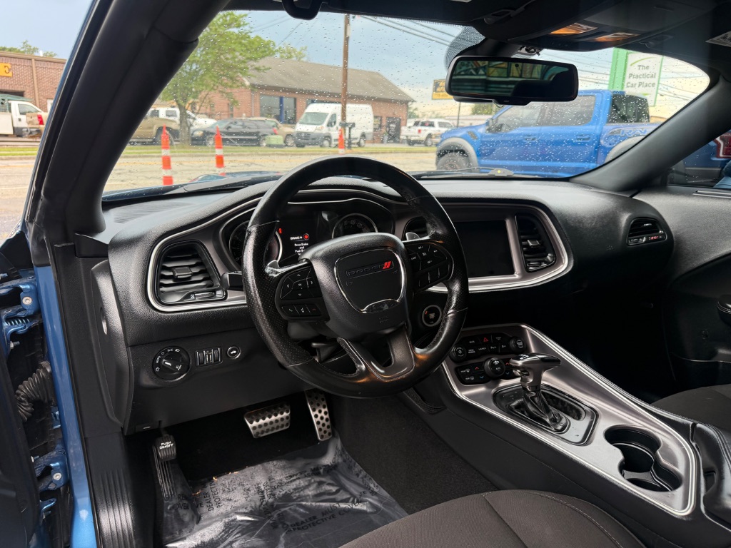 2020 Dodge Challenger - $27,999