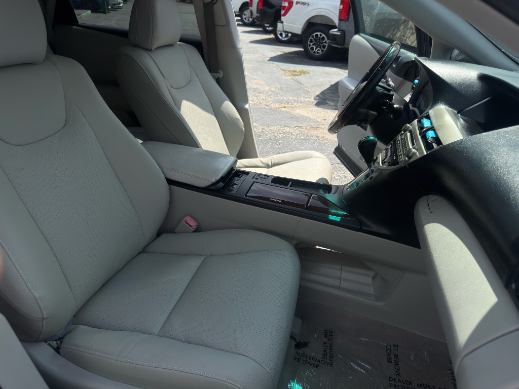 2012 Lexus RX - $10,999