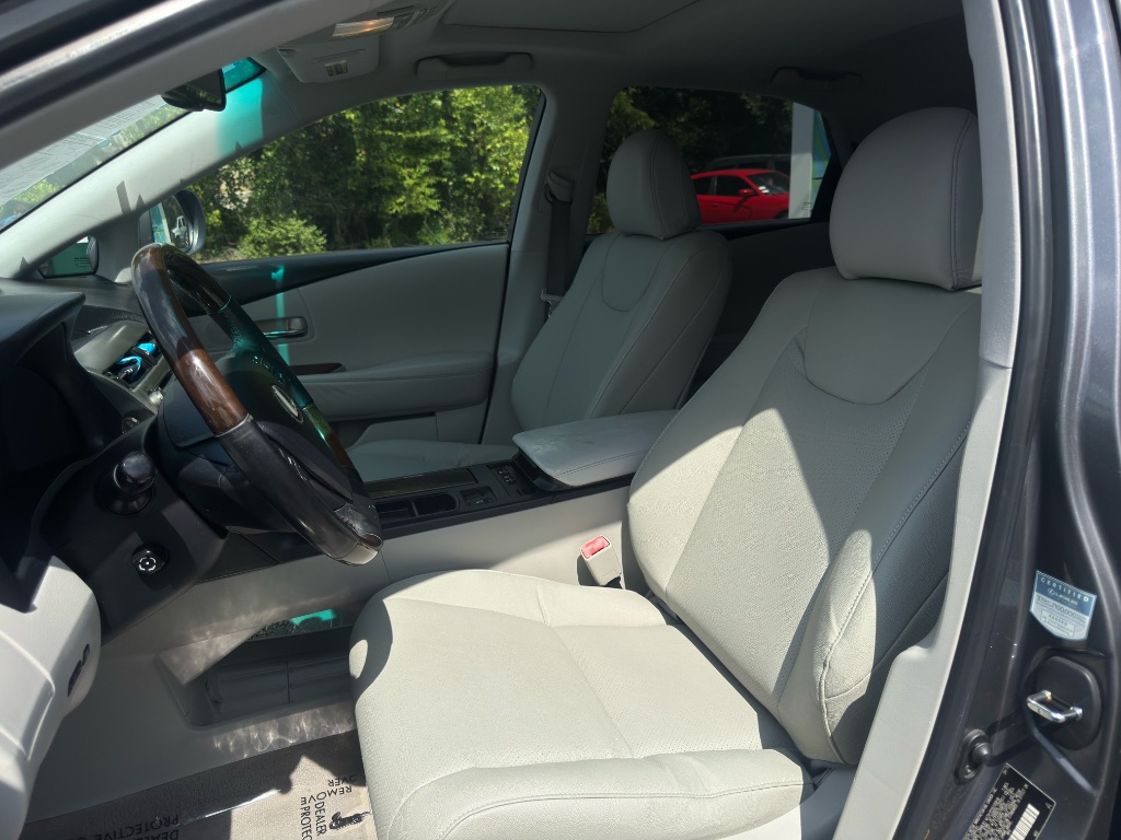 2012 Lexus RX - $10,999