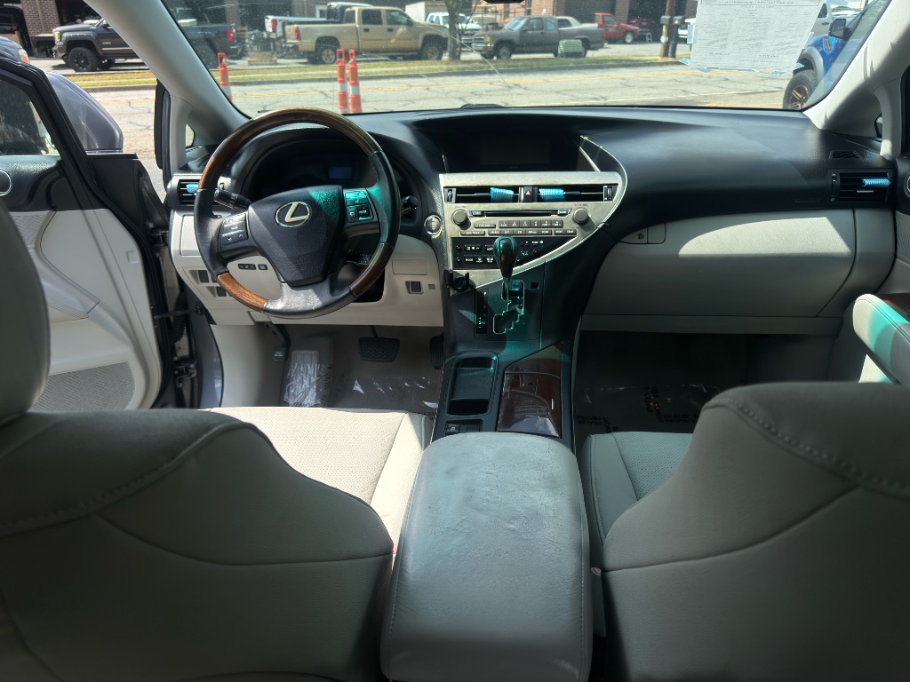 2012 Lexus RX - $10,999
