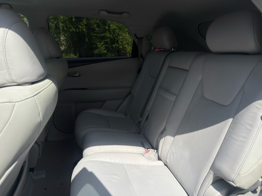 2012 Lexus RX - $10,999