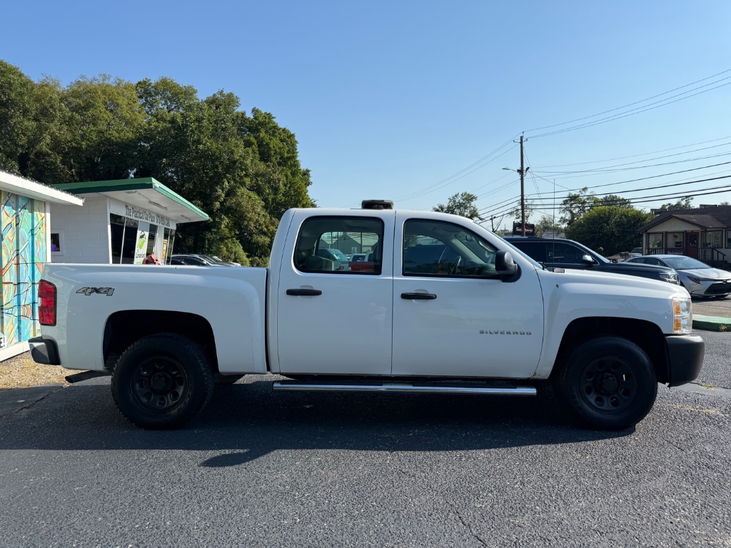 2013 Chevrolet Silverado - $15,999