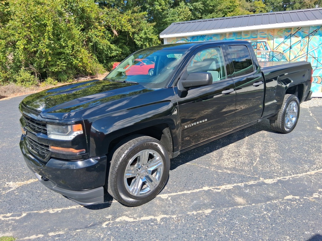 2016 Chevrolet Silverado - $12,999