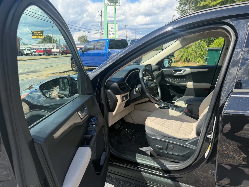 2020 Ford Escape - $13,999