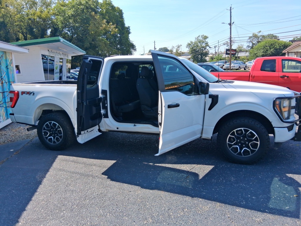 2023 Ford F-150 - $22,999