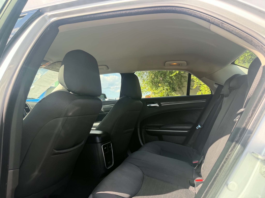 2021 Chrysler 300 - $12,999