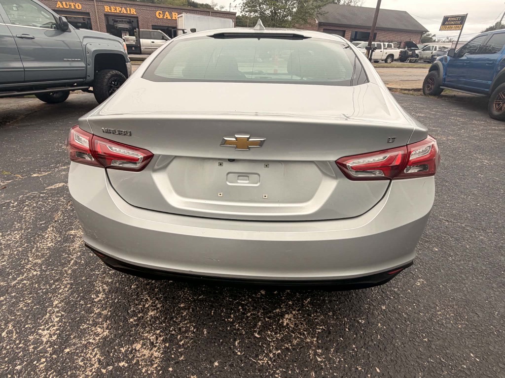 2020 Chevrolet Malibu - $9,499