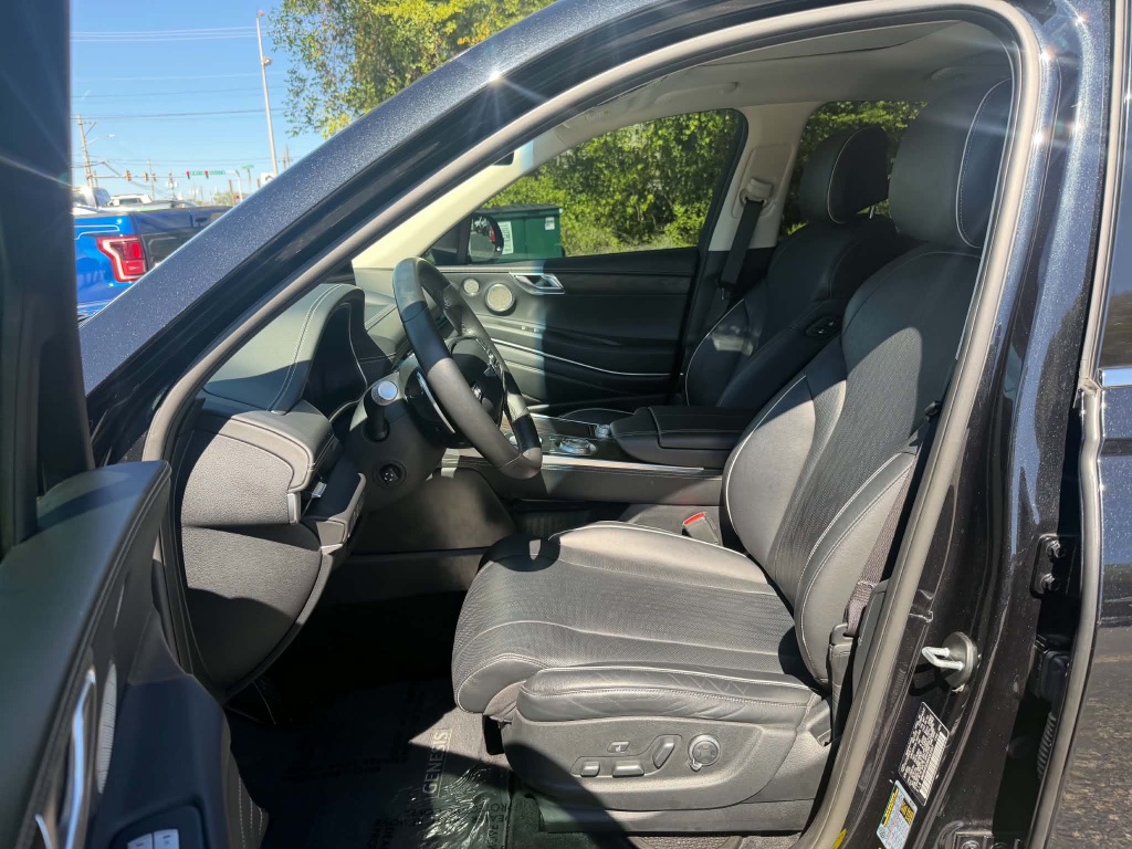 2021 Genesis GV80 - $17,999
