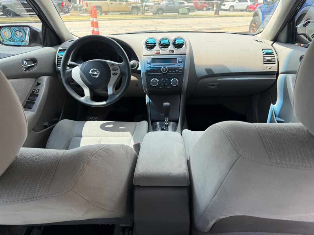 2012 Nissan Altima - $6,999