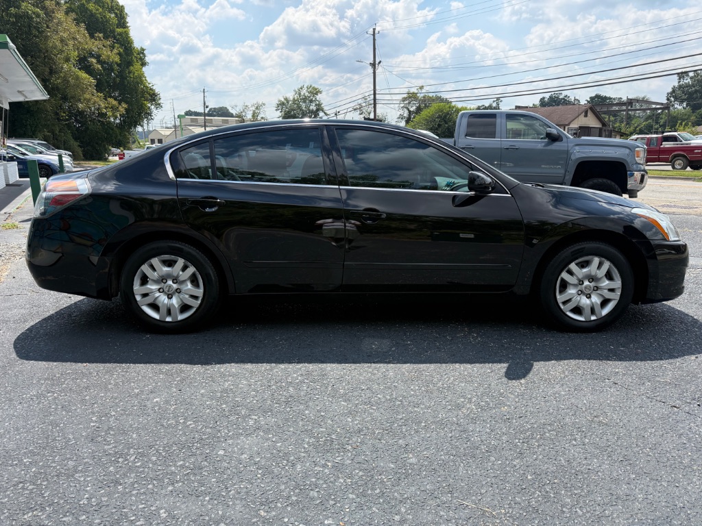 2012 Nissan Altima - $6,999