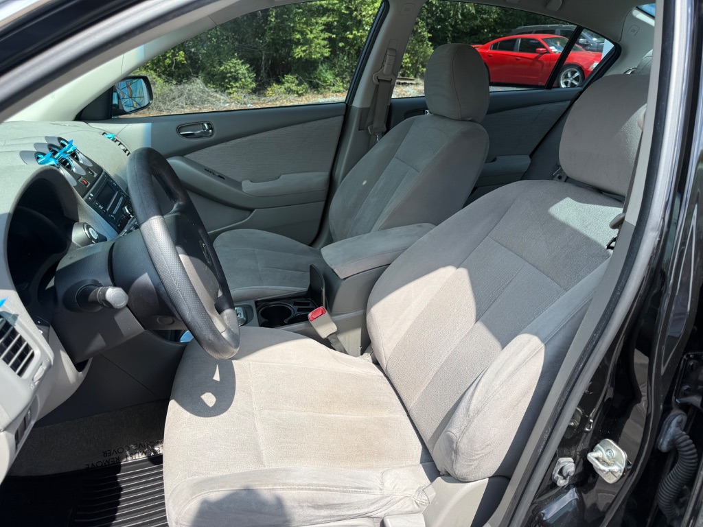 2012 Nissan Altima - $6,999