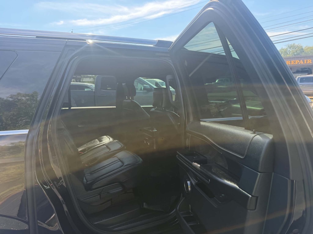 2019 Ford Expedition - $15,499