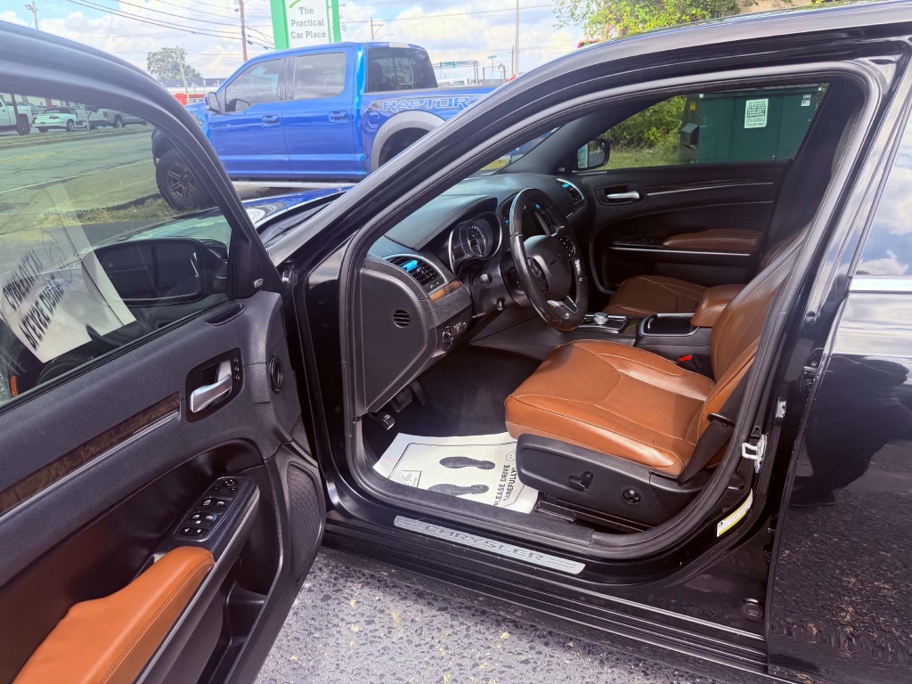 2019 Chrysler 300 - $13,999