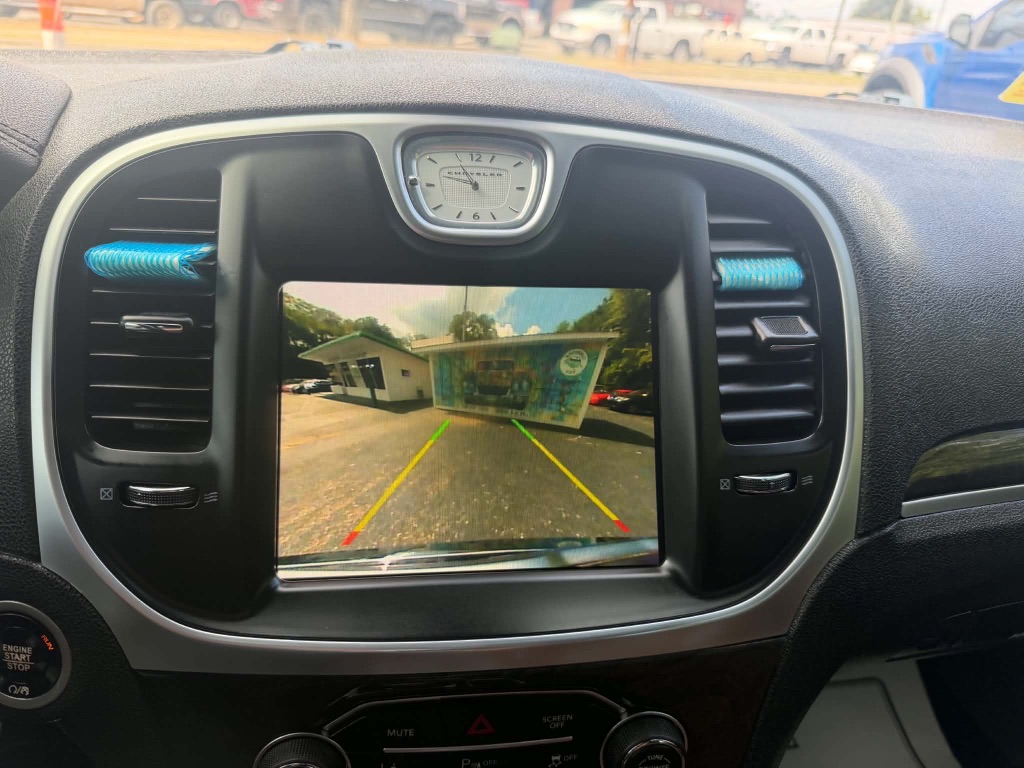 2019 Chrysler 300 - $13,999