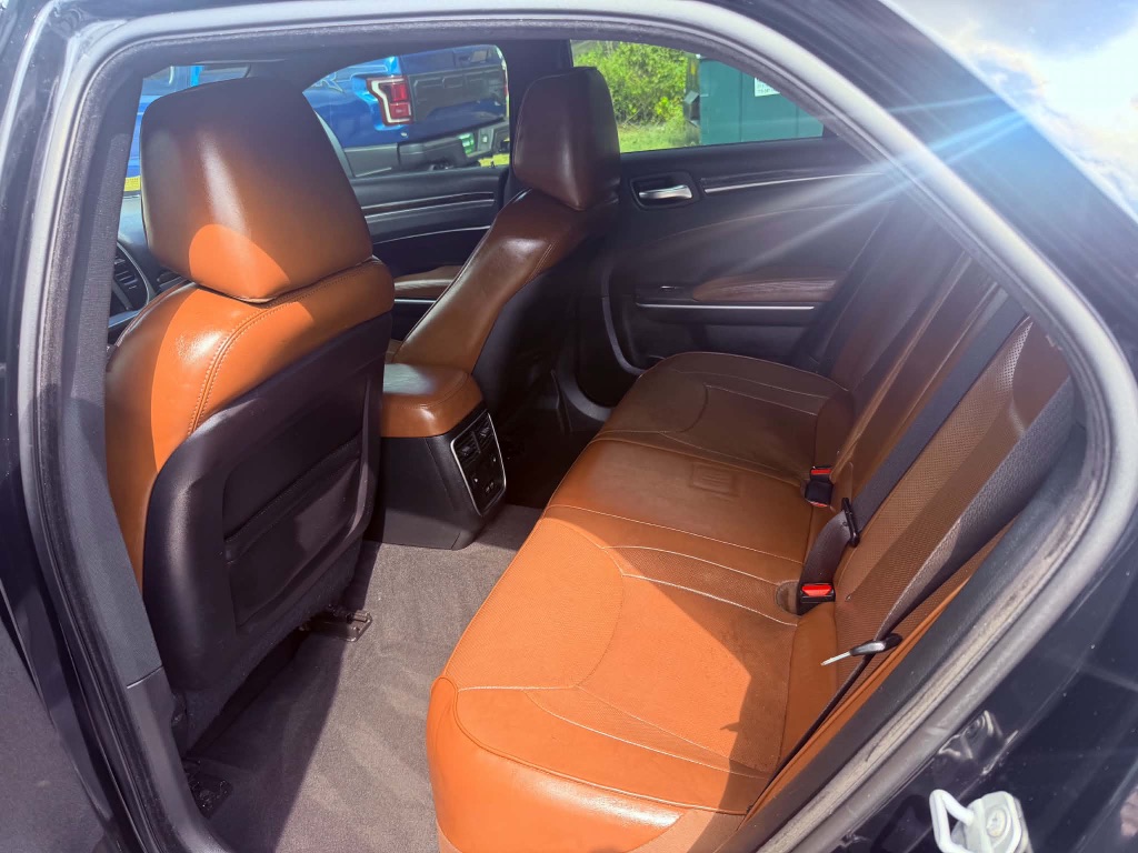 2019 Chrysler 300 - $13,999